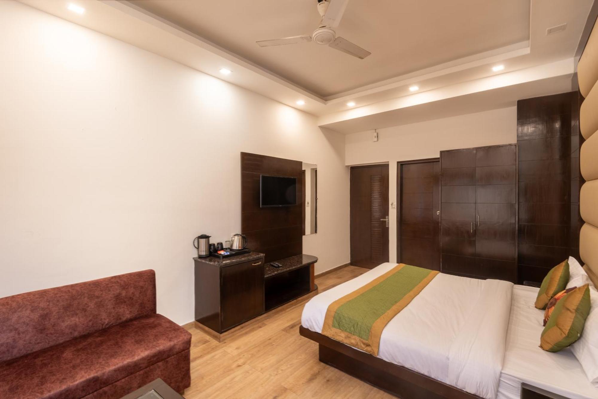 Hotel 30 Degree North Mussoorie Ngoại thất bức ảnh